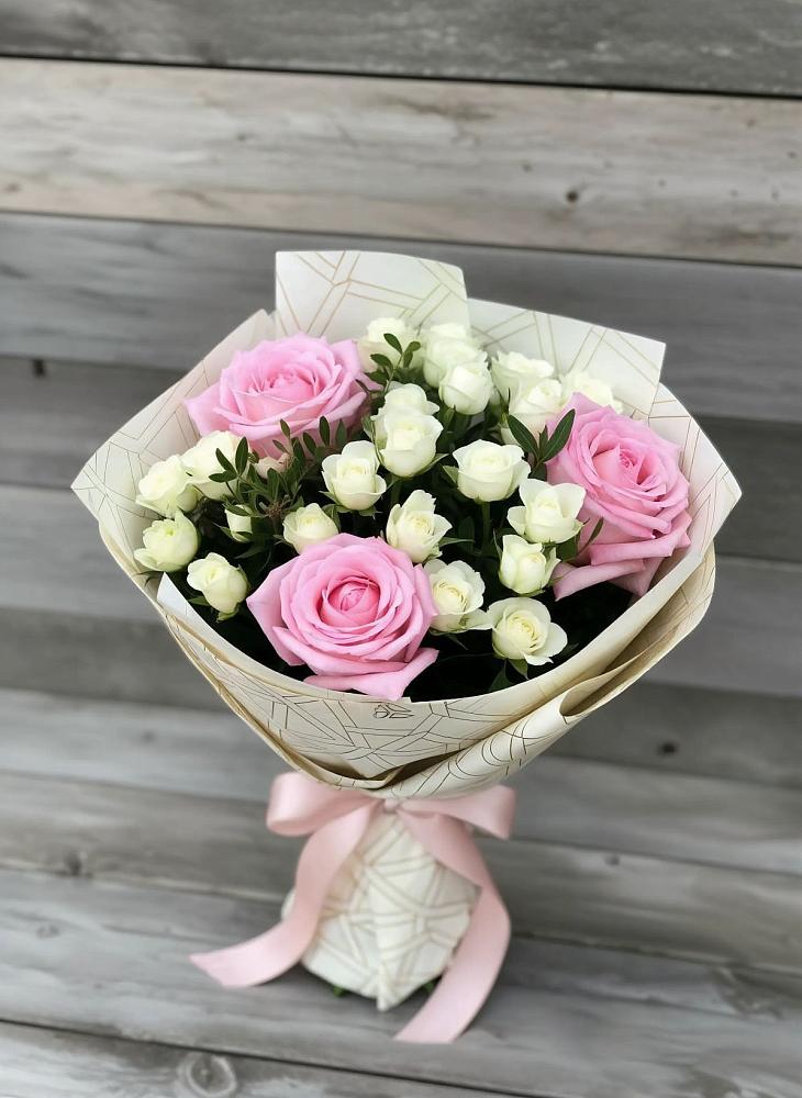 Букет цветов из: Розы в Верхошижемье