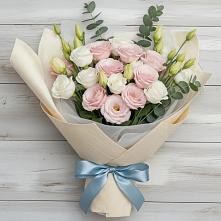 Букет цветов из:  Лизиантусы в Верхошижемье