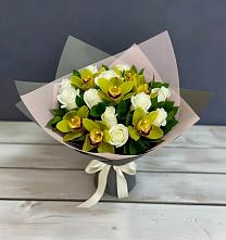 Букет цветов из:  Орхидеи и Розы в Верхошижемье