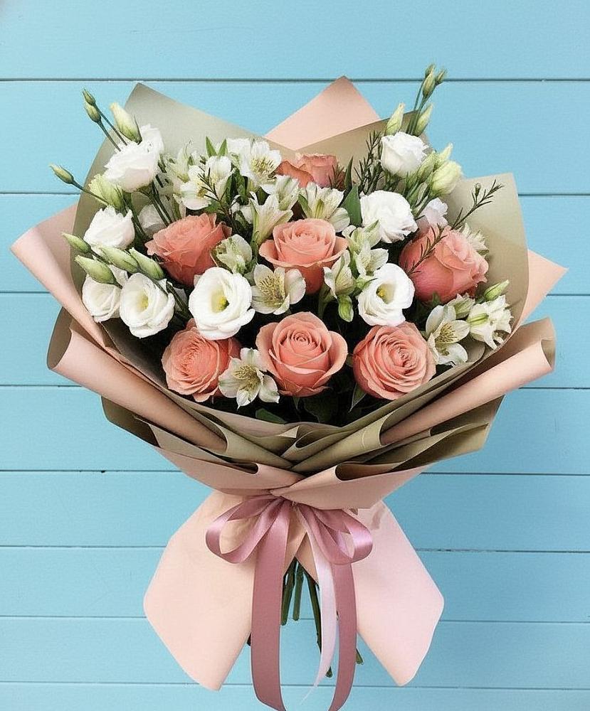 Букет цветов из: Розы, Альстромерии и Лизиантусы в Верхошижемье