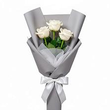 Букет 3 белые розы в Верхошижемье