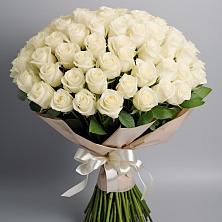 Букет 101 беля роза Белоснежка в Верхошижемье