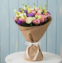 Букет цветов из:  Лизиантусы в Верхошижемье