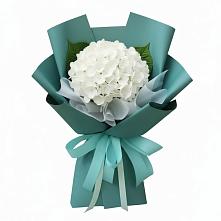 Букет цветов из:  Гортензия в Верхошижемье