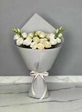 Букет цветов из:  Розы и Лизиантусы в Верхошижемье